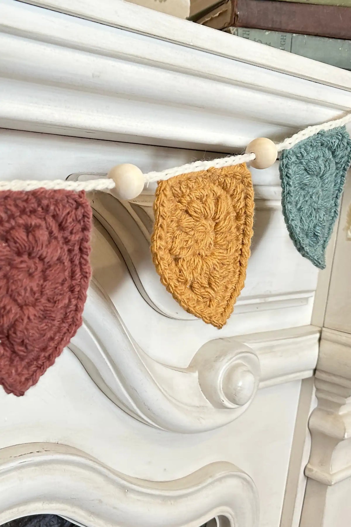 Golden Harvest Pennant - Motif and Garland (Crochet)