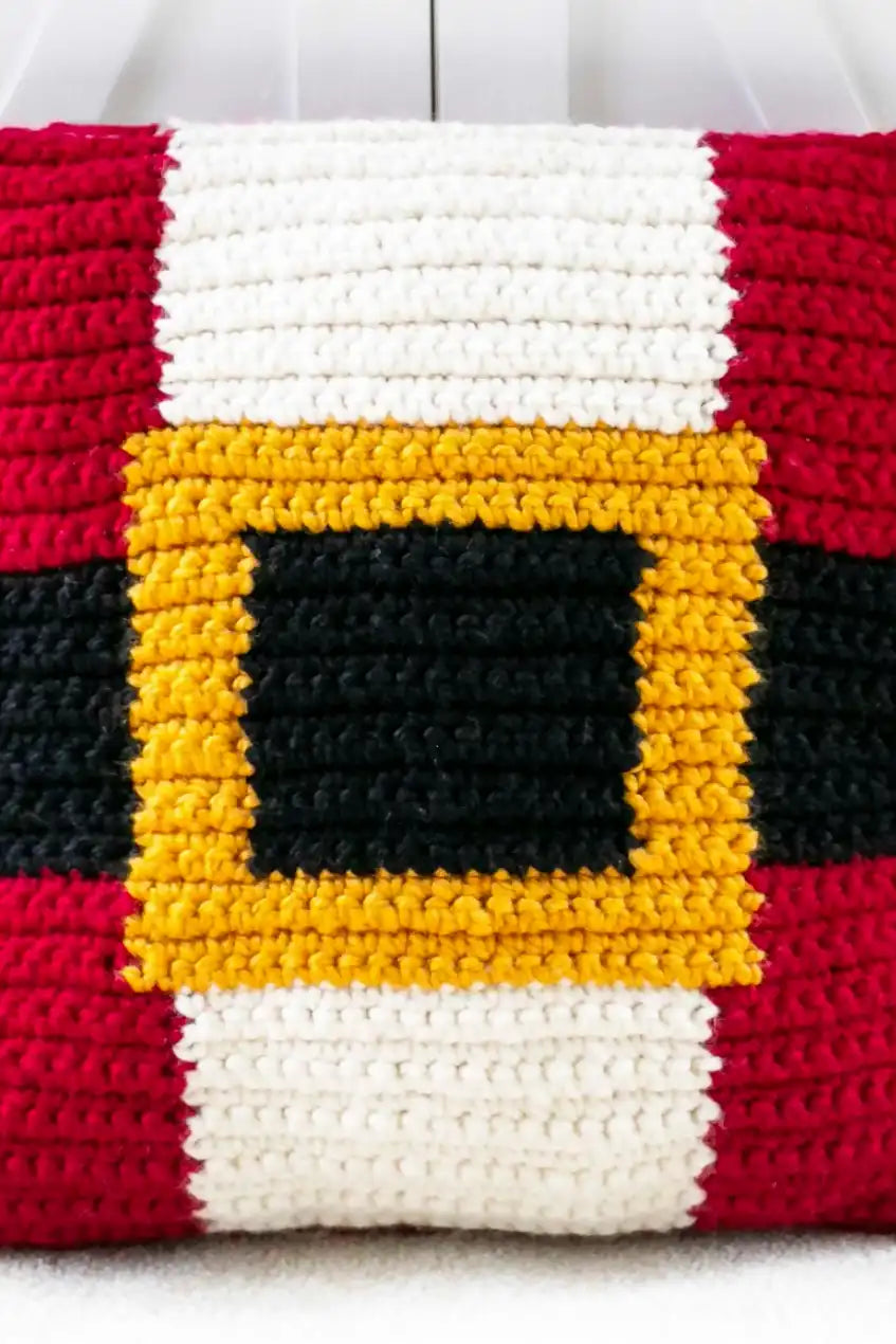 Santa Belt Pillow (Crochet)